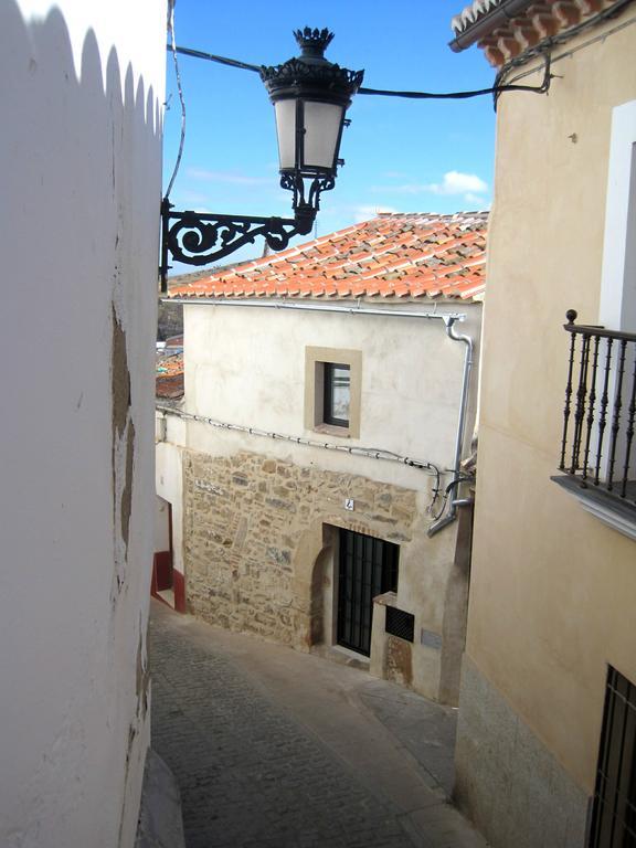 La Casina De Piedra Encanto - Parte Antigua De Caceres Phòng bức ảnh